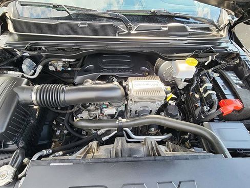 Used 2023 RAM 1500 Laramie AWD/4WD image 25
