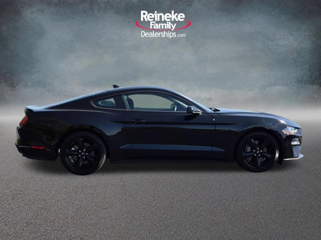 Used 2021 Ford Mustang GT Premium RWD image 4