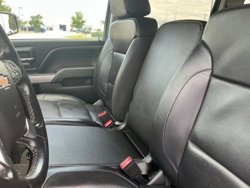 Used 2018 Chevrolet Silverado 1500 LT w/ All Star Edition AWD/4WD image 34