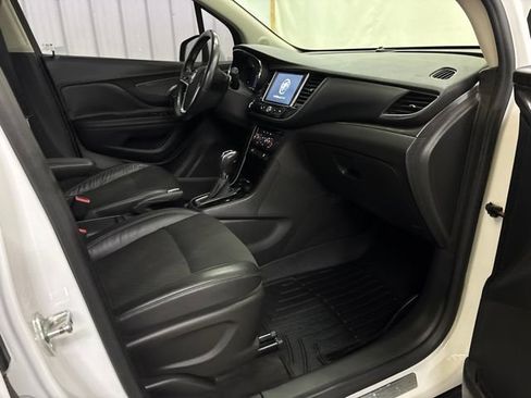Used 2017 Buick Encore Preferred AWD/4WD image 29