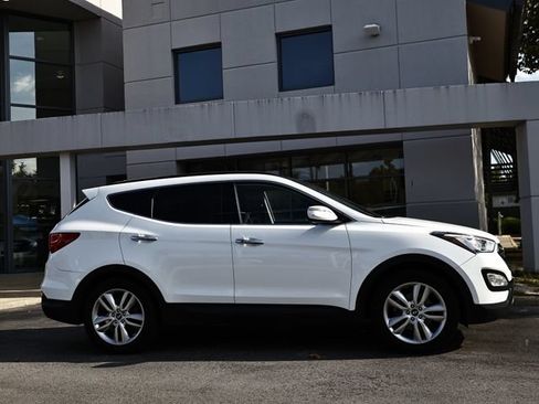 Used 2015 Hyundai Santa Fe Sport 2.0T w/ Option Group 05 FWD image 3
