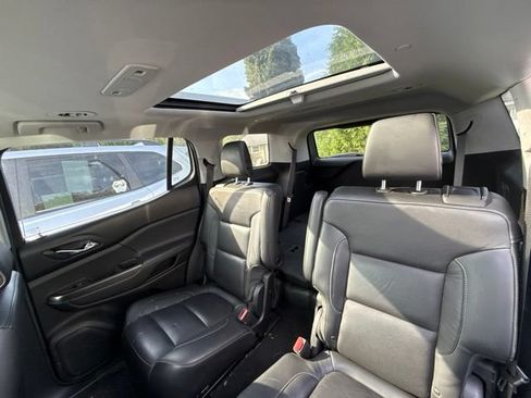 Used 2018 GMC Acadia SLT AWD/4WD image 15