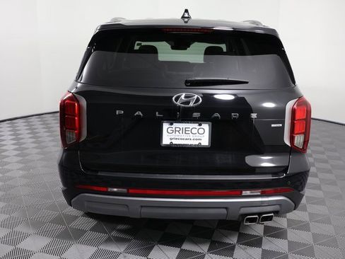Used 2023 Hyundai Palisade SEL w/ Cargo Package image 7