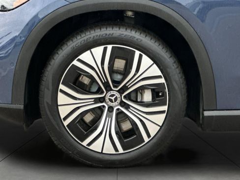 Used 2023 Mercedes-Benz EQE 350+ SUV image 5