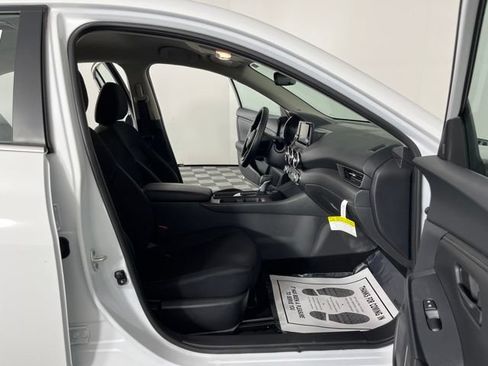 Certified 2025 Nissan Sentra S FWD image 38