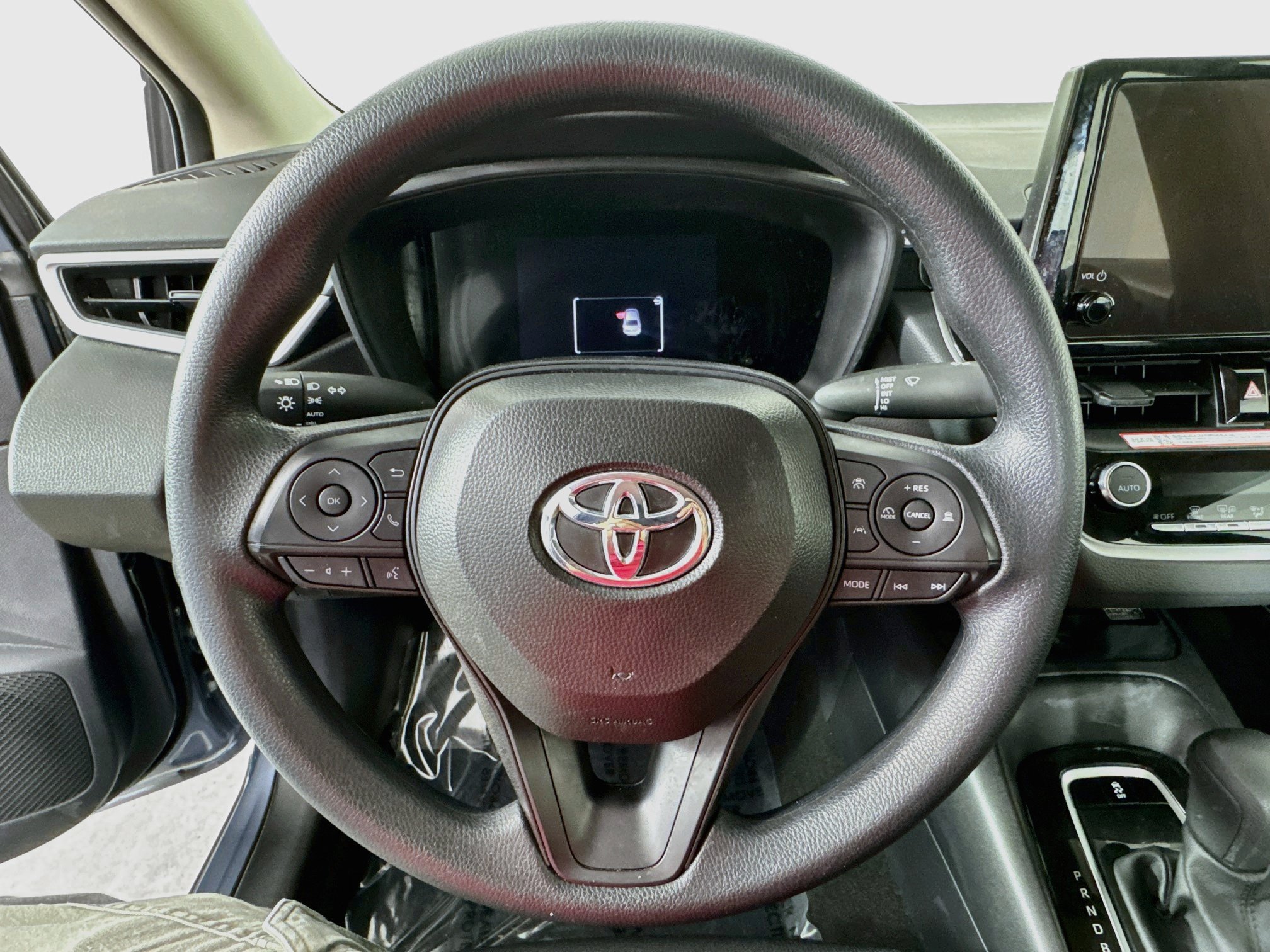 Certified 2026 Toyota Corolla LE w/ LE Premium Package FWD image 11