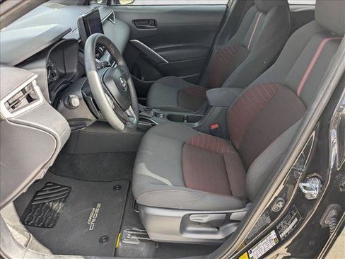 Used 2025 Toyota Corolla Cross AWD Hybrid image 15