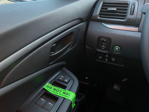 New 2026 Honda Ridgeline Sport image 23