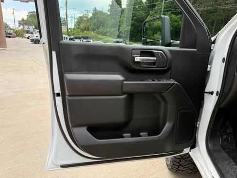 Used 2024 Chevrolet Silverado 2500 W/T w/ WT Convenience Package AWD/4WD image 18