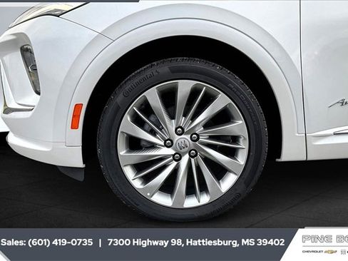 New 2025 Buick Envision Avenir image 10