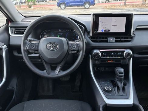 Used 2024 Toyota RAV4 XLE image 11