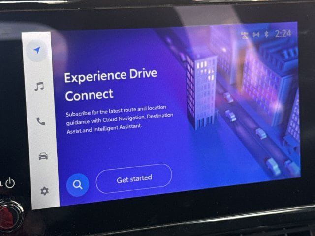 Used 2025 Toyota Corolla LE FWD image 19
