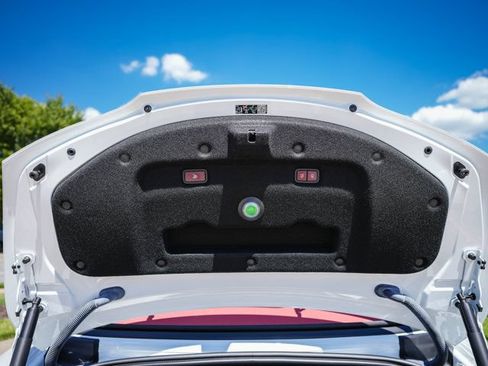 Certified 2023 Mercedes-Benz SL 55 AMG 4MATIC w/ Driver Assistance Package image 36