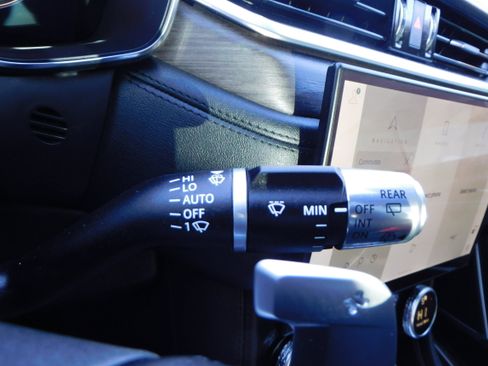 Used 2021 Jaguar F-PACE S image 20