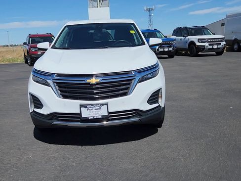Used 2024 Chevrolet Equinox LT AWD/4WD image 4