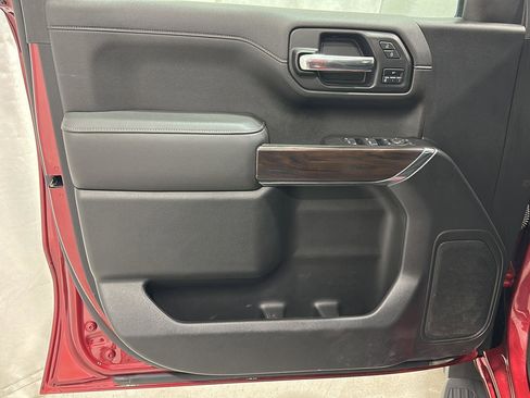 Used 2020 GMC Sierra 1500 SLT w/ SLT Premium Package image 18