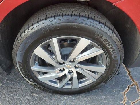 Used 2023 Chevrolet Equinox LT image 6