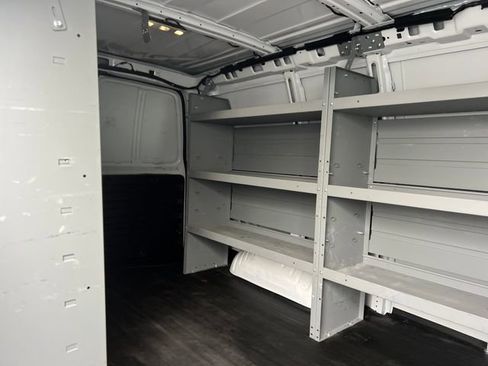 Used 2021 Chevrolet Express 2500 Work Van w/ Driver Convenience Package image 18