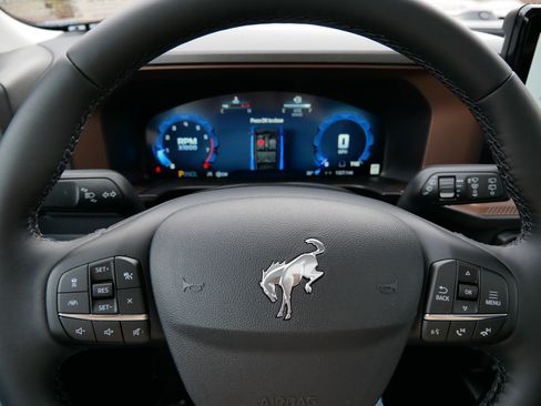 Used 2025 Ford Bronco Sport Outer Banks w/ Outer Banks Tech Package+ image 25