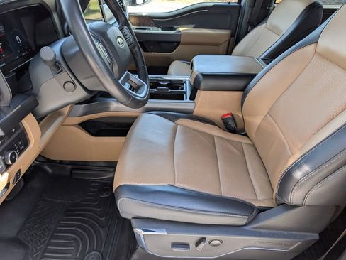 Used 2024 Ford F350 Lariat w/ Lariat Ultimate Package AWD/4WD image 21