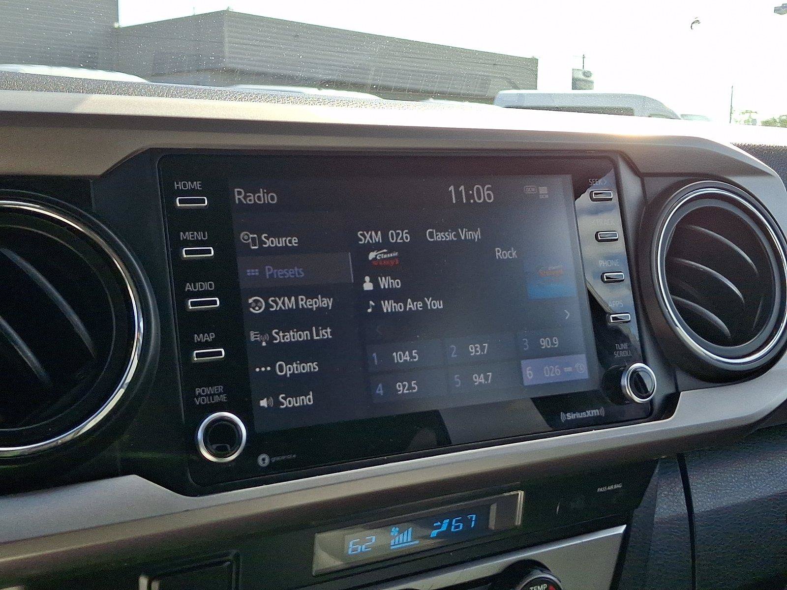 Used 2021 Toyota Tacoma SR5 AWD/4WD image 16