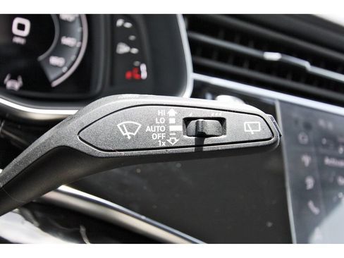 Used 2025 Audi Q7 3.0T Premium Plus AWD/4WD image 20