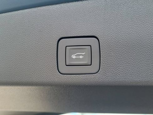 New 2026 Buick Encore GX Avenir AWD/4WD image 9