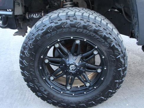 Used 2015 Toyota Tundra SR5 w/ TRD Off Road Package image 41