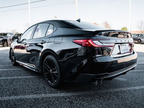 New 2026 Toyota Camry SE image 5