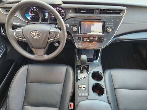 Used 2018 Toyota Avalon XLE Premium FWD image 27