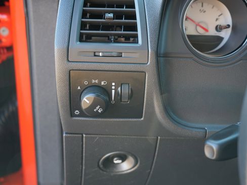 Used 2009 Dodge Challenger SRT8 w/ SRT Option Group II image 21