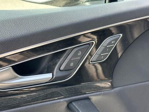 Used 2018 Audi Q7 3.0T Premium AWD/4WD image 15