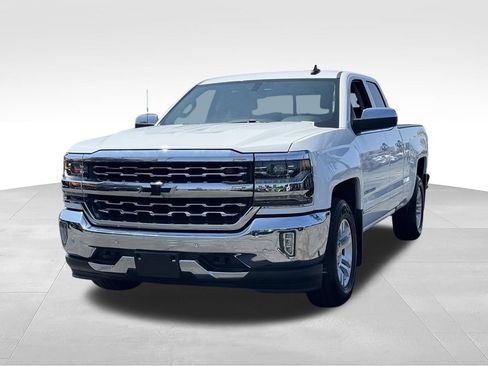 Used 2018 Chevrolet Silverado 1500 LTZ w/ LTZ Plus Package RWD image 4