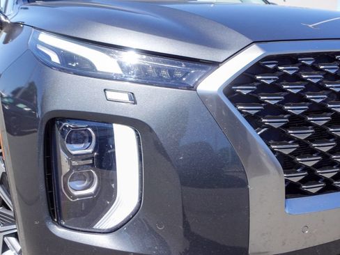 Used 2022 Hyundai Palisade Calligraphy w/ Cargo Package FWD image 5