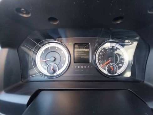 Used 2017 RAM 5500 SLT w/ Quick Order Package 27G SLT RWD image 18