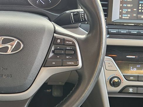 Used 2017 Hyundai Elantra SE w/ SE A/T Tech Package 03 FWD image 31