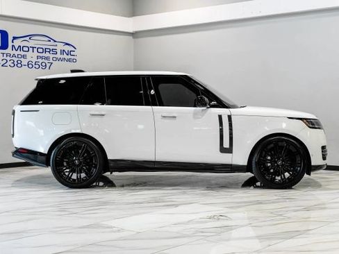 Used 2023 Land Rover Range Rover SE AWD/4WD image 9