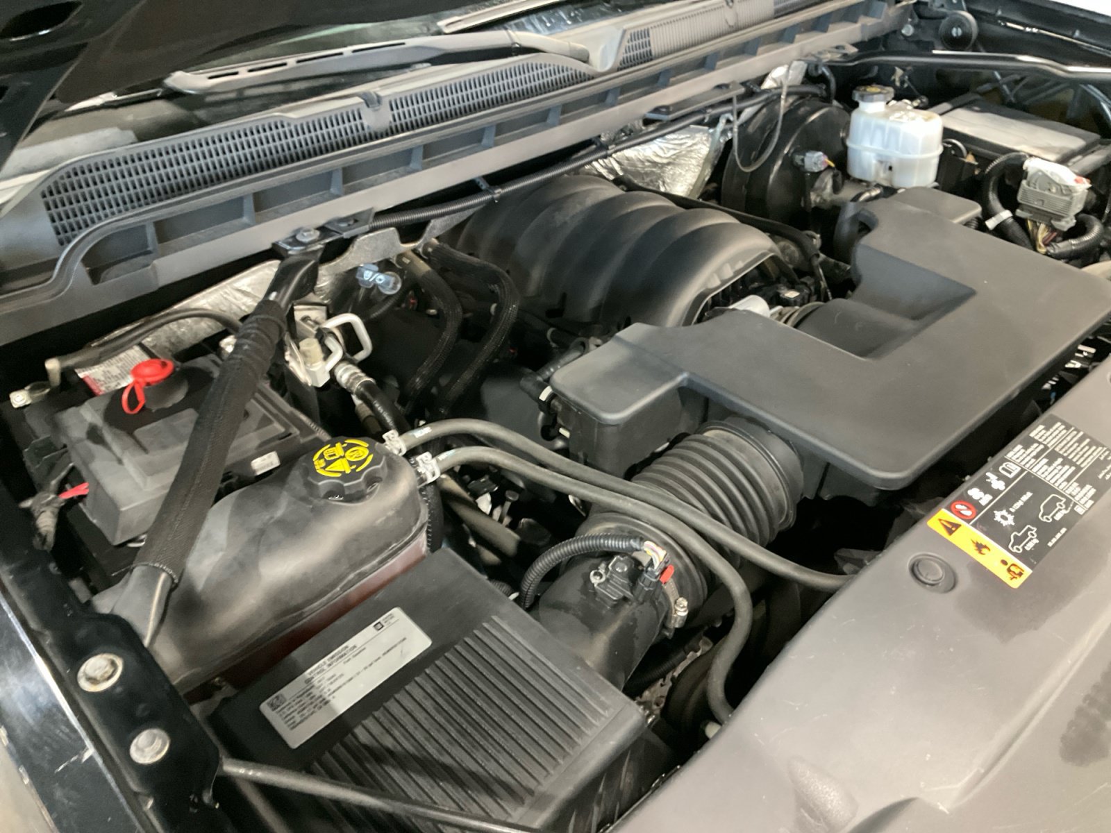 Used 2017 Chevrolet Silverado 1500 LT w/ All Star Edition AWD/4WD image 29