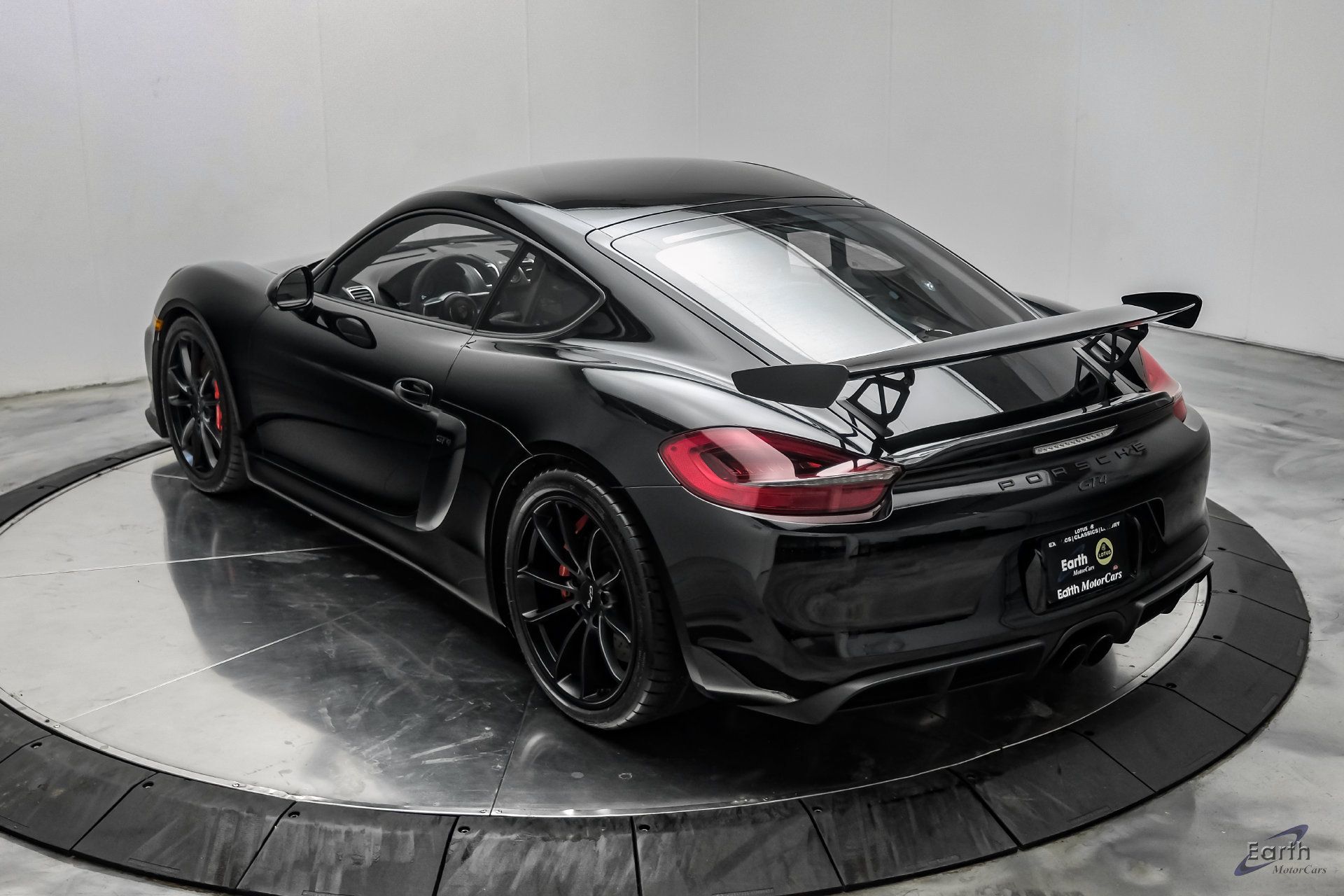 Used 2016 Porsche Cayman GT4 RWD image 13