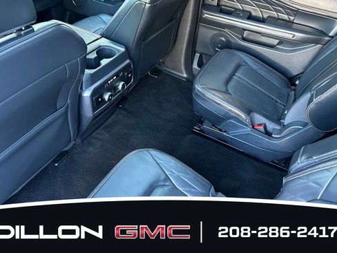 Used 2023 Ford Expedition Platinum AWD/4WD image 12