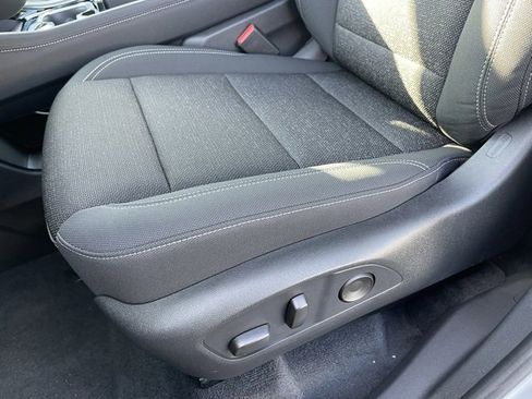 New 2026 Chevrolet Traverse LT image 15