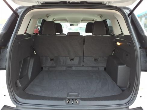 Used 2017 Ford Escape SE AWD/4WD image 7