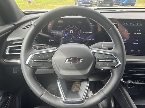 New 2026 Chevrolet Traverse LT w/ Midnight/Sport Edition FWD image 14