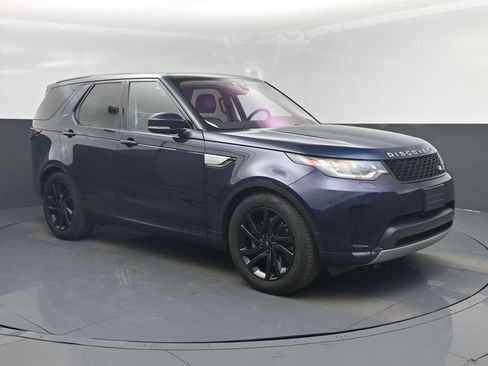 Used 2017 Land Rover Discovery HSE image 1