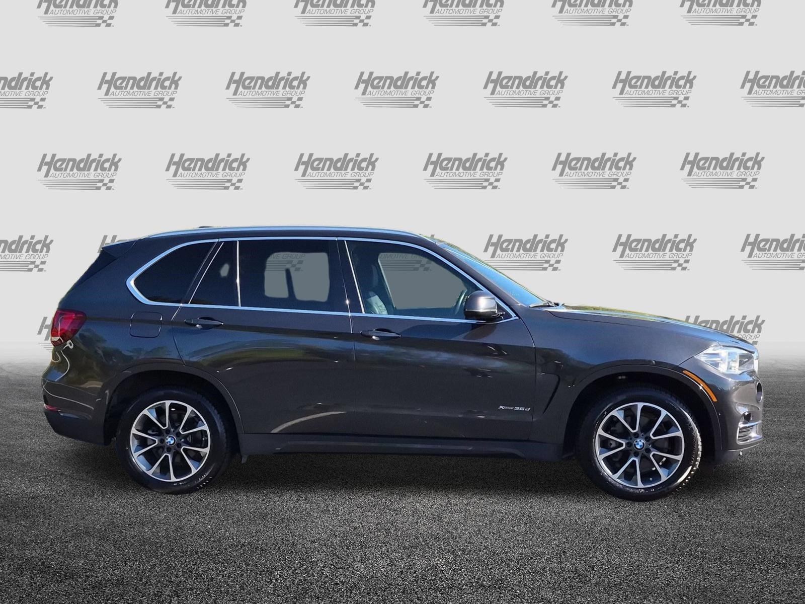 Used 2017 BMW X5 xDrive35d AWD/4WD image 11