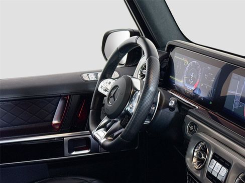 Used 2022 Mercedes-Benz G 63 AMG 4MATIC image 34