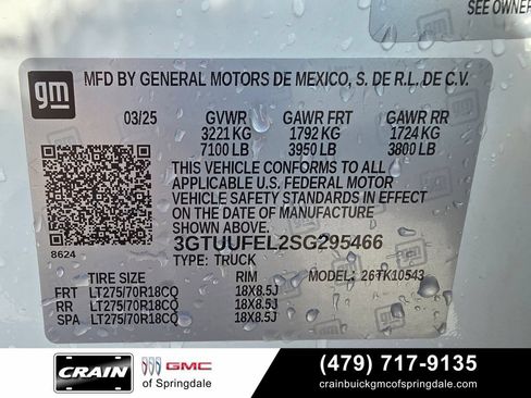 Used 2025 GMC Sierra 1500 AT4X AWD/4WD image 33