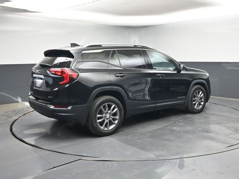 Used 2023 GMC Terrain SLT image 5