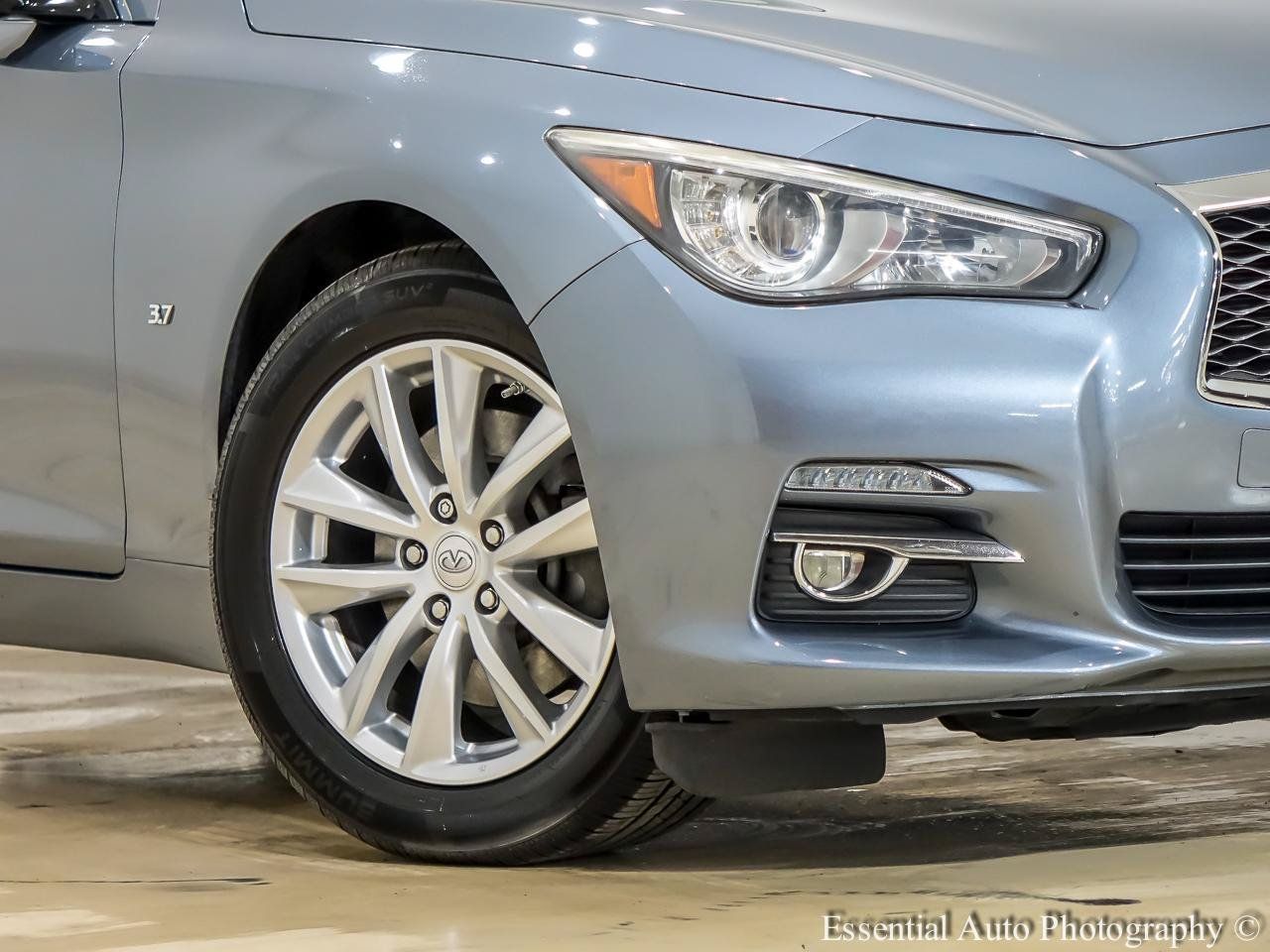 Used 2014 INFINITI Q50 Premium w/ Navigation Package AWD/4WD image 3