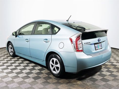 Used 2012 Toyota Prius Two image 6